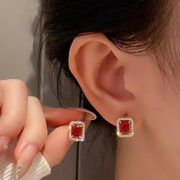 Jewelry - Classic Rectangle Ruby Stud Earrings